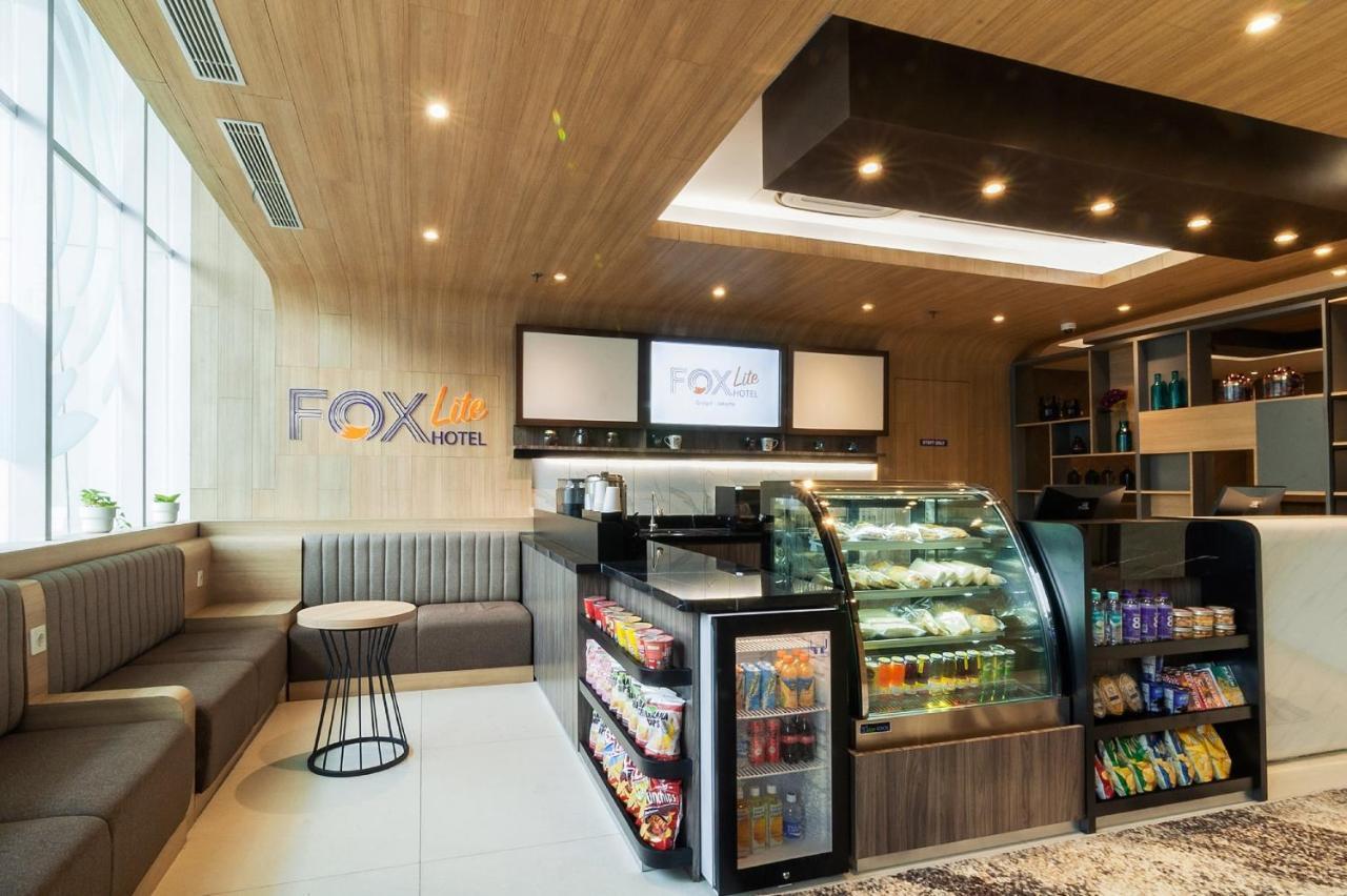 Fox Lite Grogol Jakarta Exterior photo